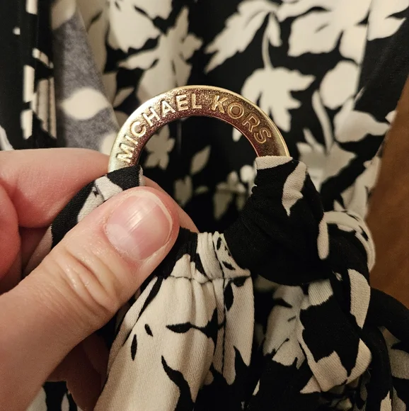 MICHAEL Michael Kors Black & White Floral Wrap Dress*Retails$110 - Picture 13 of 15